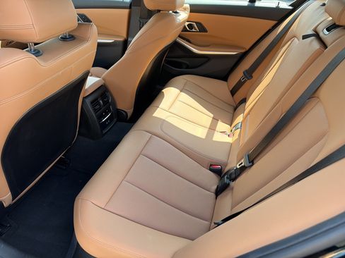 Used 2025 BMW 330i Sedan RWD image 15