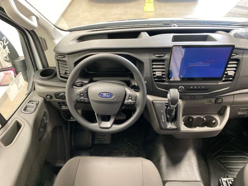 New 2026 Ford Transit 150 148 Medium Roof RWD image 10