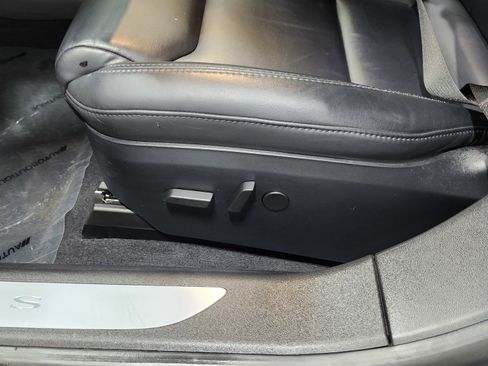 Used 2020 Tesla Model S Long Range image 24