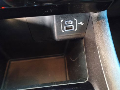 Used 2022 Jeep Compass Latitude image 20