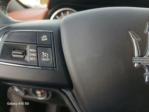 Used 2022 Maserati Levante Modena image 31