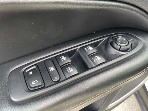 Used 2020 Jeep Compass Latitude w/ Cold Weather Group image 6