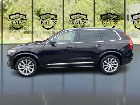Used 2016 Volvo XC90 T6 Inscription w/ Vision Package image 8