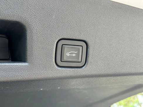 Used 2024 GMC Acadia Elevation AWD/4WD image 41