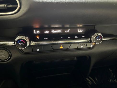 Used 2024 MAZDA CX-30 AWD 2.5 S w/ Preferred Package image 27
