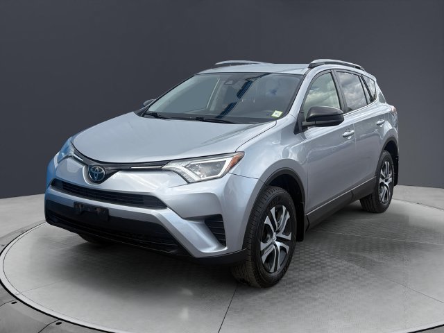 Used 2018 Toyota RAV4 LE w/ All Weather Liner Package AWD/4WD image 7