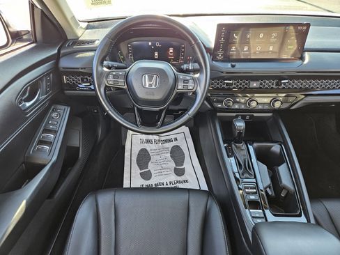 Used 2024 Honda Accord EX-L image 12