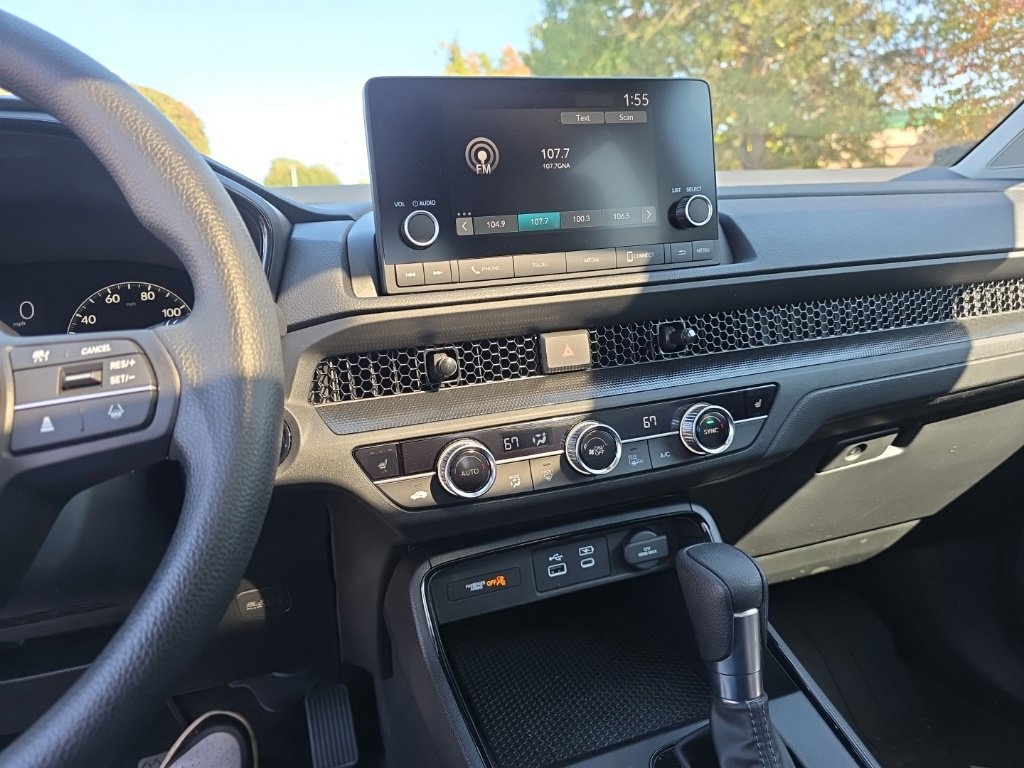 Certified 2025 Honda CR-V EX image 21