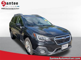 Used 2018 Subaru Outback 2.5i Premium image 1