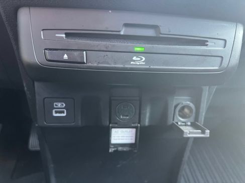 Used 2024 Honda Odyssey Touring image 18