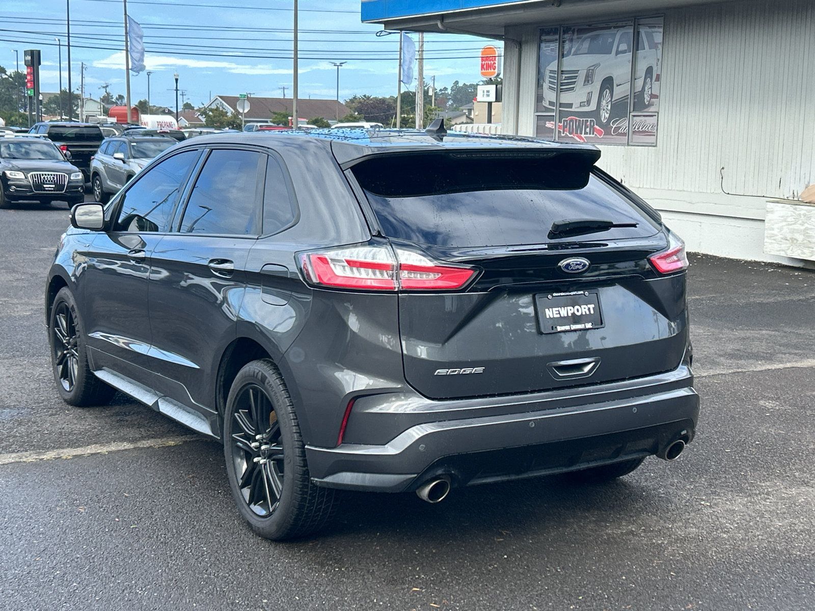 Used 2020 Ford Edge ST-Line w/ Cold Weather Package AWD/4WD image 10