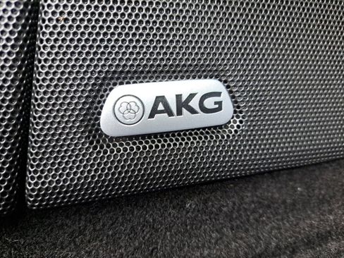 Certified 2024 Cadillac Escalade ESV Premium Luxury image 27