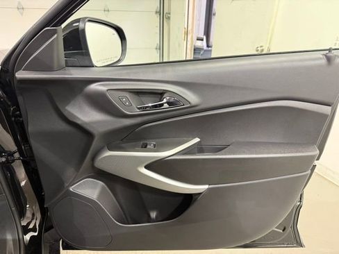 New 2026 Chevrolet Trax LS image 23