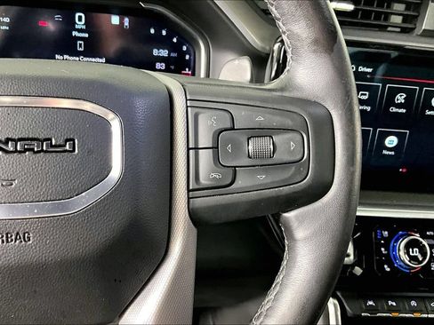 Used 2022 GMC Sierra 1500 Denali w/ Technology Package AWD/4WD image 12
