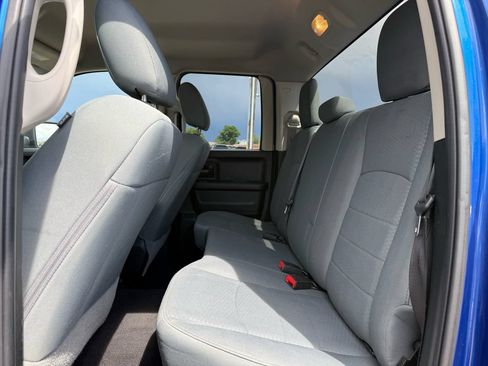 Used 2018 RAM 1500 Express w/ Express Value Package AWD/4WD image 18