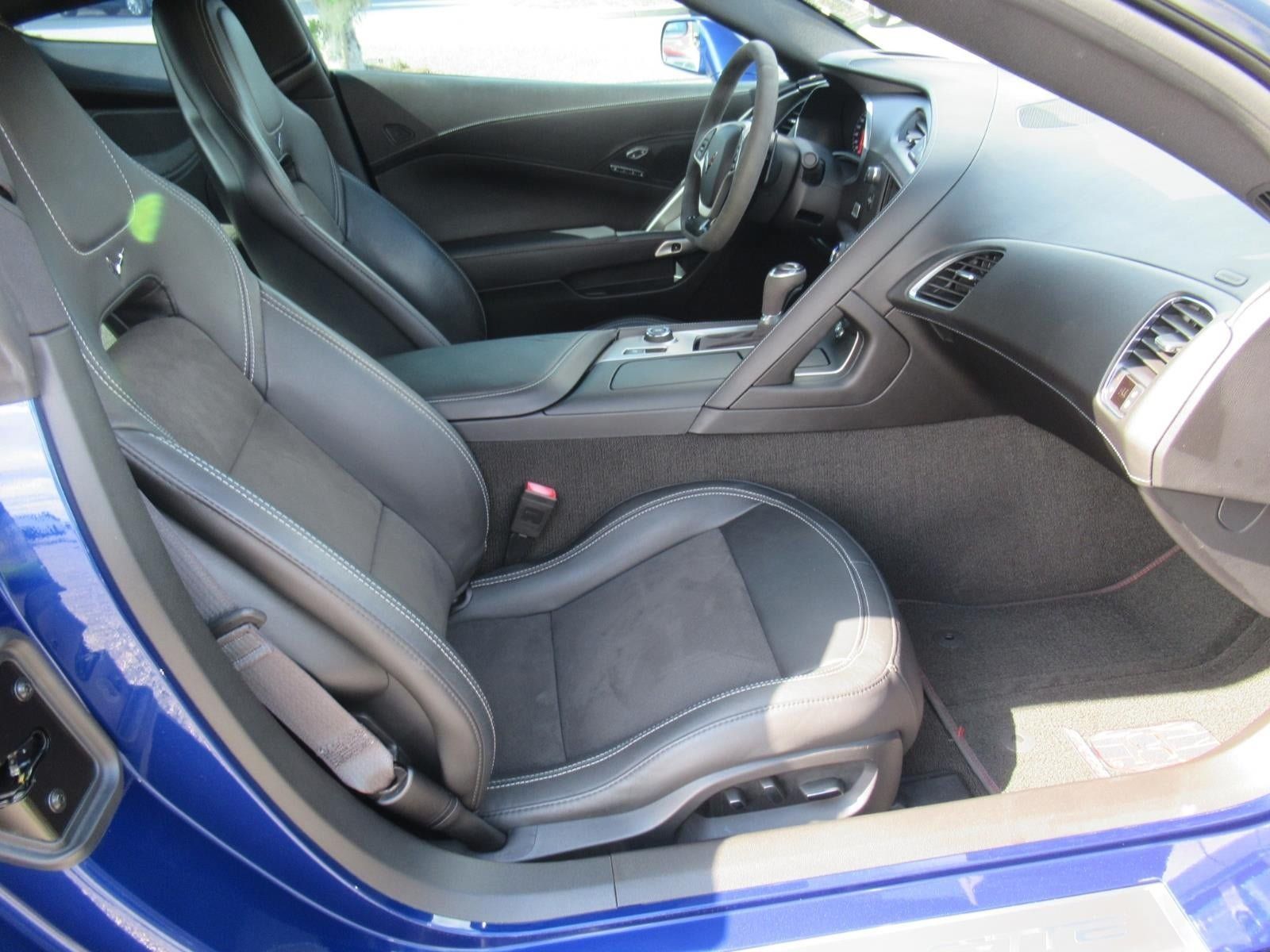 Used 2017 Chevrolet Corvette Grand Sport RWD image 11