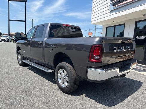 Used 2026 RAM 2500 Big Horn AWD/4WD image 7