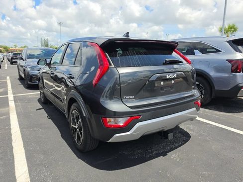 Certified 2024 Kia Niro LX FWD image 12