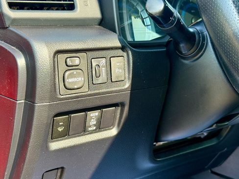 Used 2014 Toyota 4Runner Limited AWD/4WD image 35