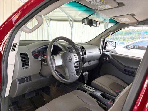 Used 2013 Nissan Xterra X RWD image 11