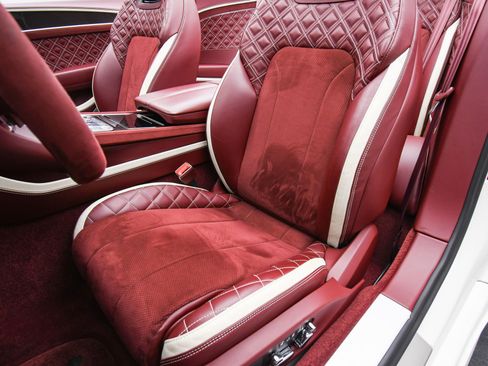 Used 2022 Bentley Continental GT Speed image 53