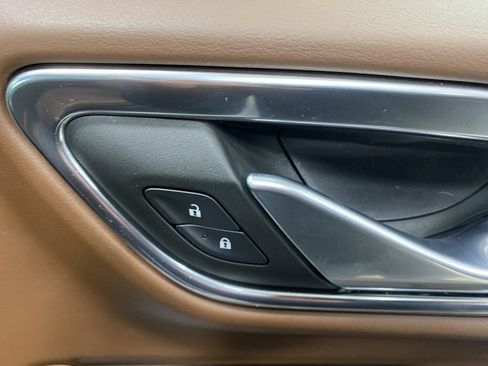 Used 2022 Chevrolet Tahoe High Country image 34