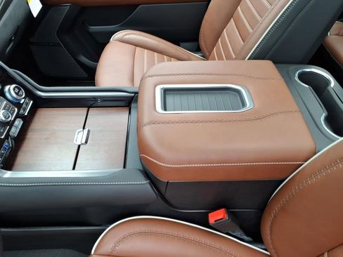 Certified 2023 GMC Yukon Denali Ultimate AWD/4WD image 22