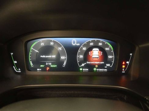 Used 2026 Honda CR-V TrailSport image 17