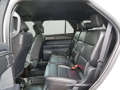 Used 2025 Ford Explorer 4WD Police Interceptor w/ Ready For The Road Package image 11