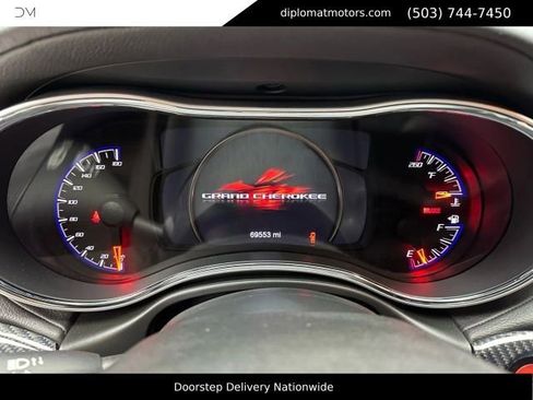 Used 2020 Jeep Grand Cherokee SRT AWD/4WD image 34