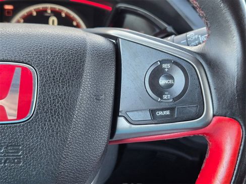 Used 2018 Honda Civic Type R image 23