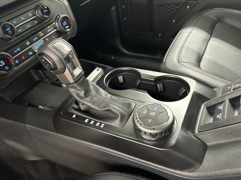 New 2025 Ford Bronco Outer Banks image 33