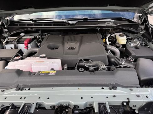 New 2026 Toyota Tundra Platinum image 11