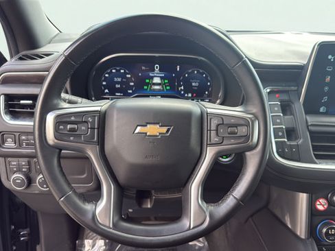 Used 2024 Chevrolet Tahoe LT AWD/4WD image 16