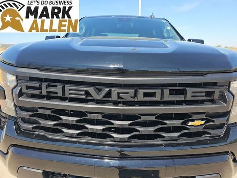 Used 2024 Chevrolet Silverado 1500 Custom image 30