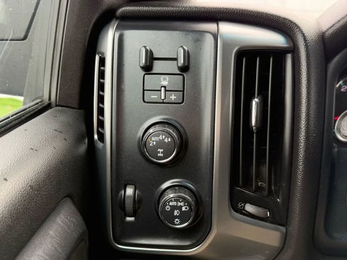 Used 2017 Chevrolet Silverado 1500 LT w/ All Star Edition image 25