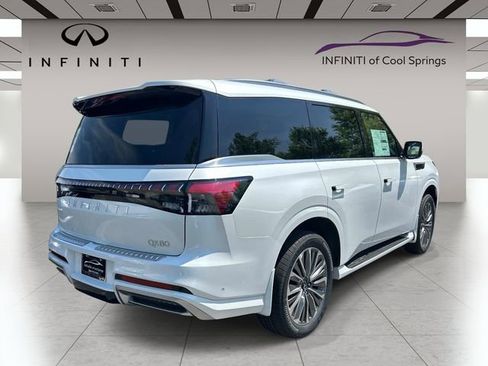 New 2026 INFINITI QX80 Luxe RWD image 7