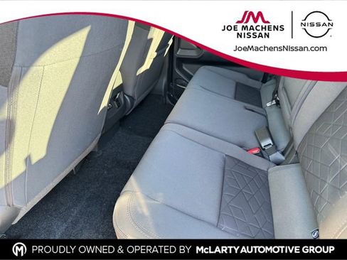 New 2026 Nissan Frontier 4x4 Crew Cab image 18