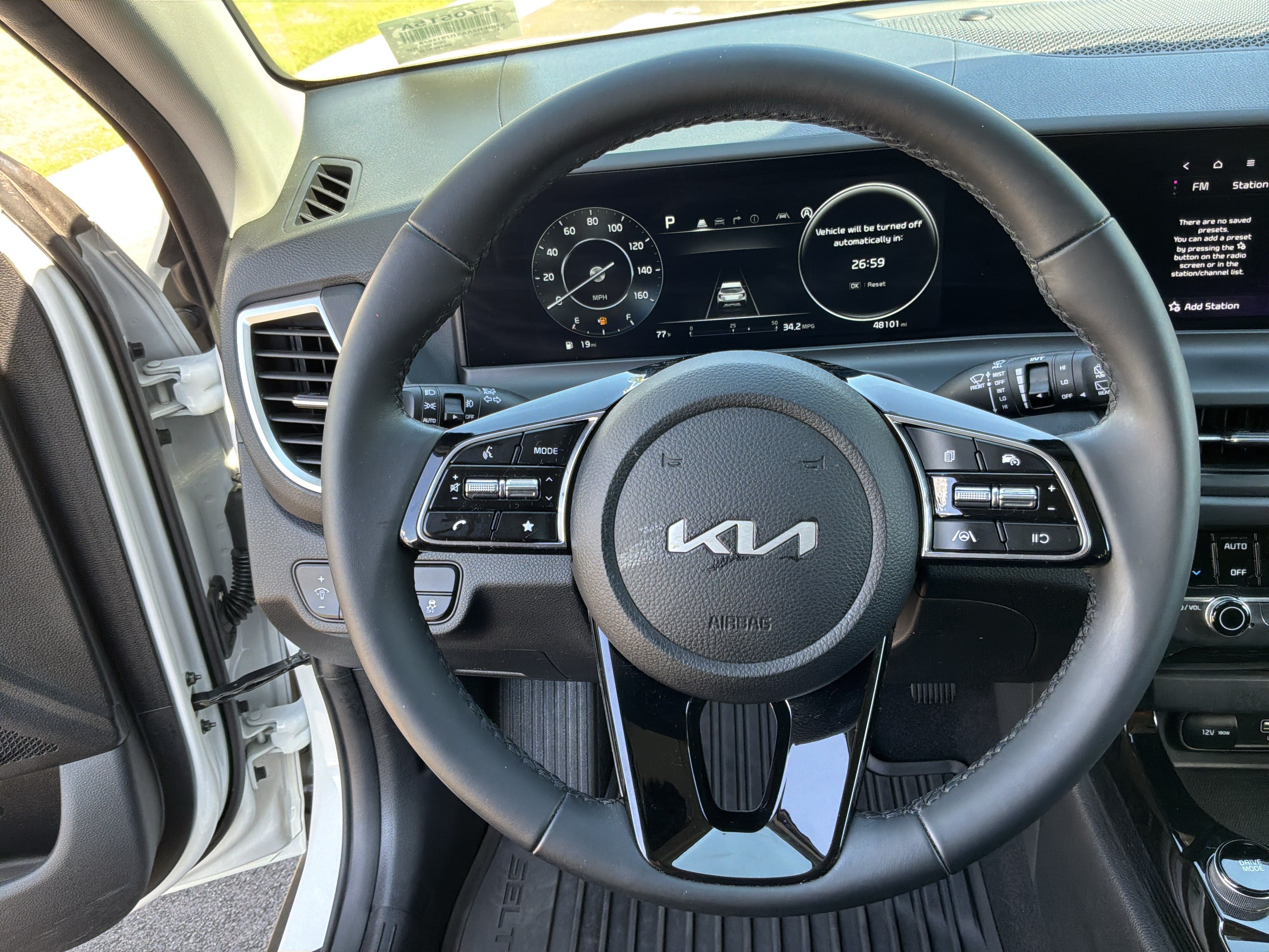 Used 2024 Kia Seltos EX FWD image 18