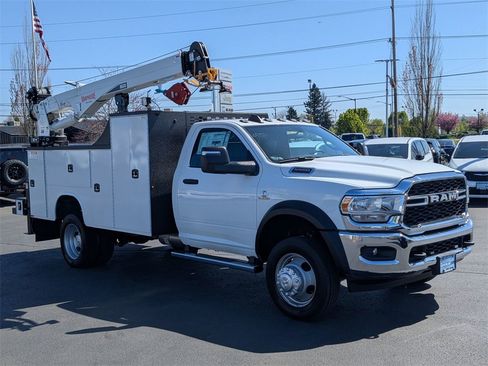 New 2024 RAM 5500 Tradesman image 7