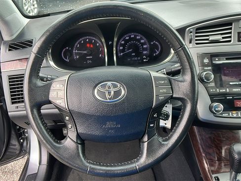 Used 2012 Toyota Avalon image 24