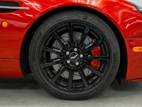 Used 2005 Aston Martin Vanquish S RWD image 39