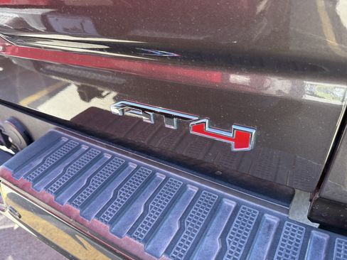 Used 2019 GMC Sierra 1500 AT4 w/ AT4 Premium Package AWD/4WD image 6