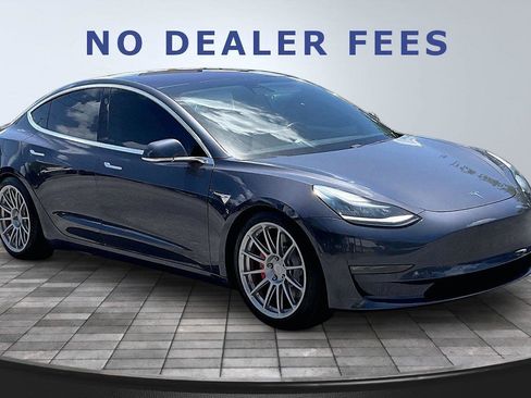 Used 2018 Tesla Model 3 Long Range image 3
