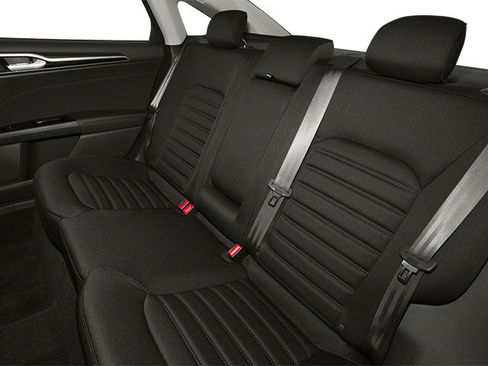 Used 2013 Ford Fusion SE FWD image 13