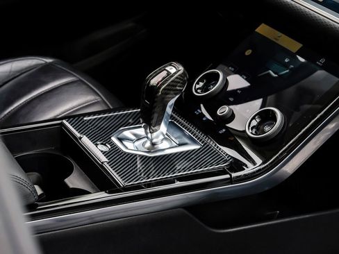 Used 2021 Land Rover Range Rover Evoque S image 24