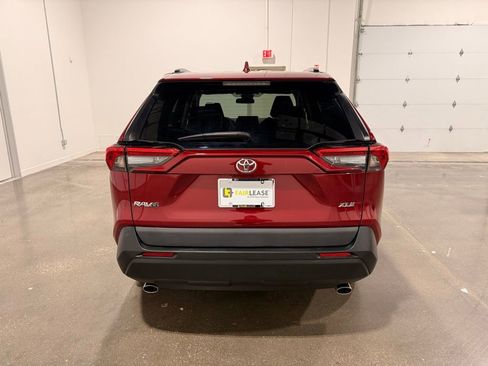 Used 2023 Toyota RAV4 XLE w/ Convenience Package FWD image 6