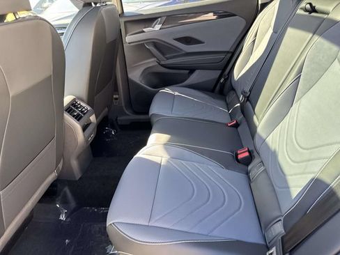 New 2026 Volkswagen Tiguan SE AWD/4WD image 11
