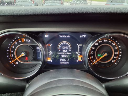 Used 2019 Jeep Wrangler Unlimited Sport S AWD/4WD image 18