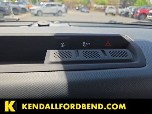Used 2025 Ford Bronco Big Bend AWD/4WD image 19